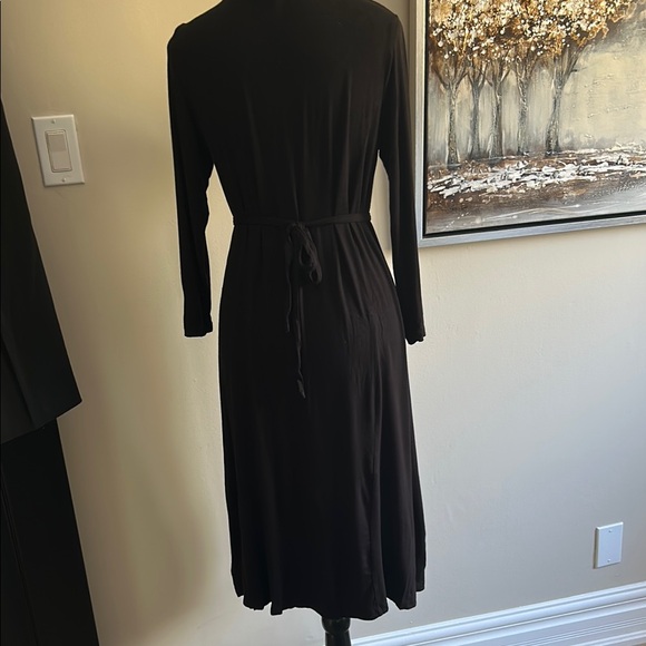 Elegant Black 3/4 Sleeve Dress - Picture 4 of 5